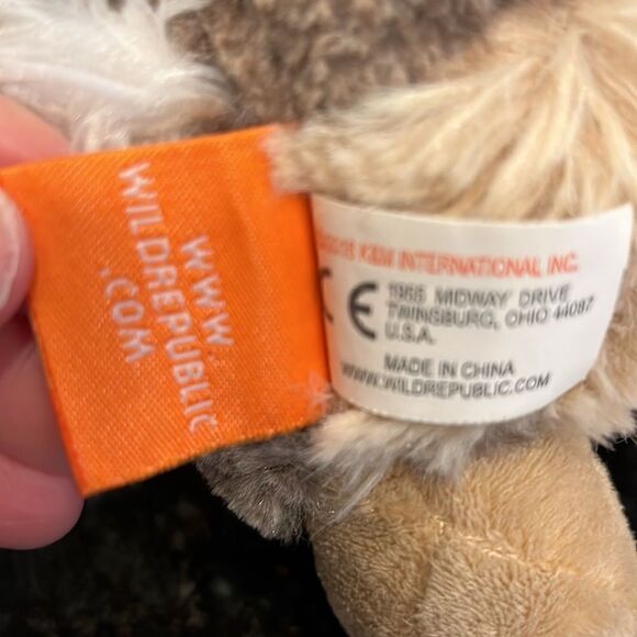 Wild Republic Cuddlekins Hare Plush, 12-Inch - Picture 8 of 9